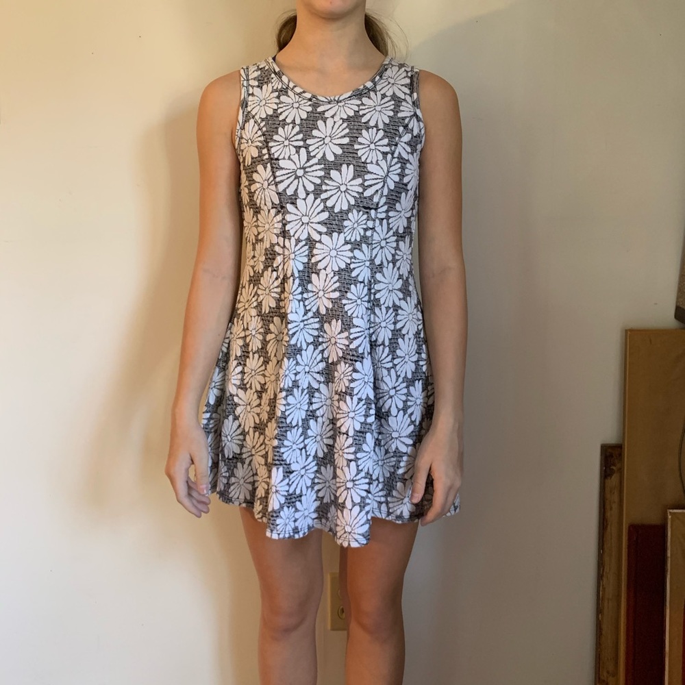 Grey and white flower dress